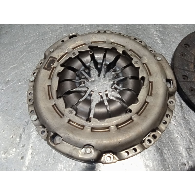 Recambio de kit embrague para renault megane iii coupé (dz0/1_) 1.2 tce (dz2b, dz11) referencia OEM IAM 301016812R  