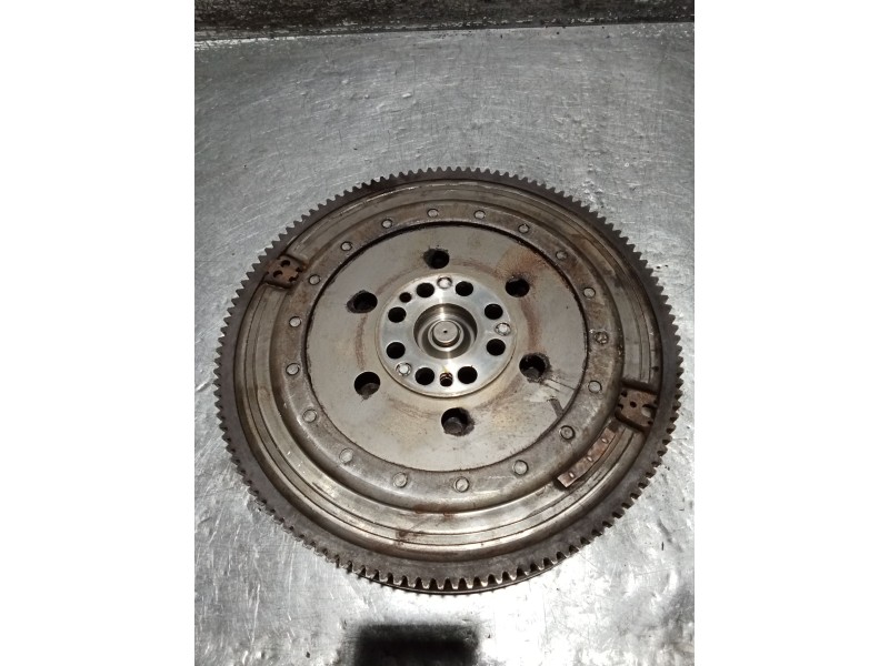 Recambio de kit embrague para bmw 1 (e81) 118 d referencia OEM IAM   SOLO BIMASA