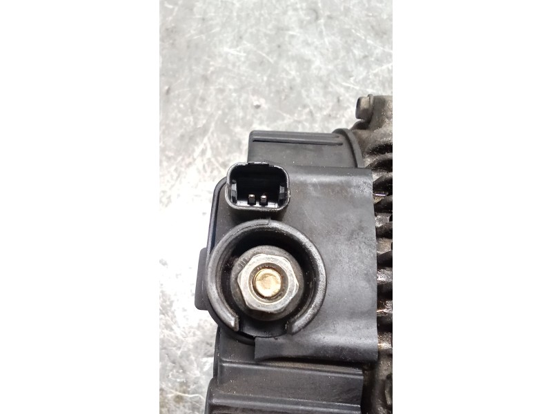 Recambio de alternador para peugeot 206 hatchback (2a/c) 1.4 i referencia OEM IAM 9636204580 2542286A 