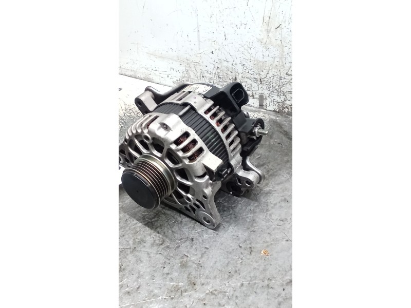 Recambio de alternador para kia optima (jf) 1.7 crdi referencia OEM IAM 373002A910  130A