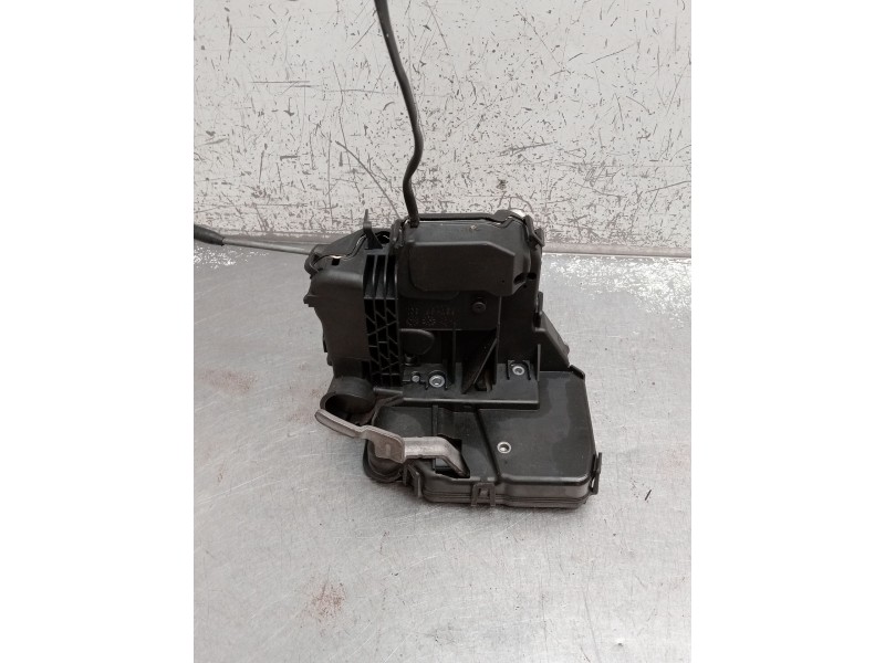 Recambio de motor cierre centralizado delantero derecho para mercedes-benz clase c (w203) c 200 kompressor (203.045) referencia 