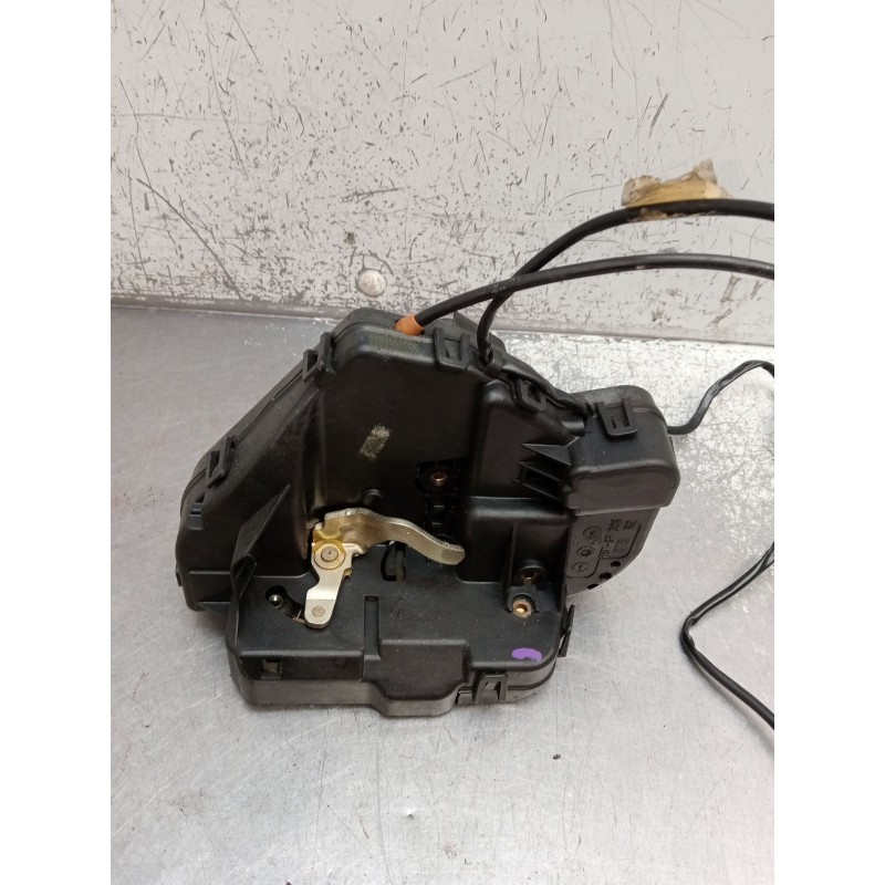 Recambio de motor cierre centralizado trasero derecho para mercedes-benz clase c (w203) c 200 kompressor (203.045) referencia OE