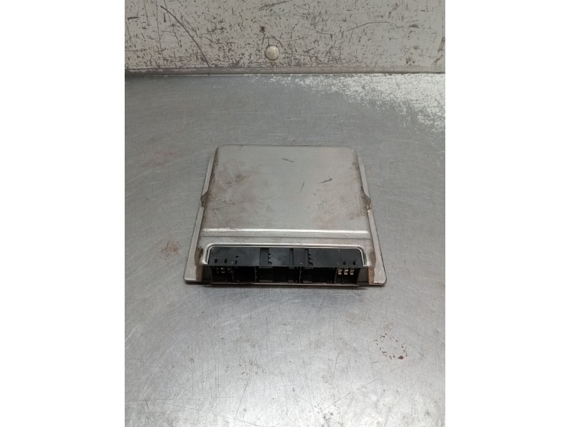 Recambio de centralita motor uce para mercedes-benz clase c (w203) c 200 kompressor (203.045) referencia OEM IAM A1111532676 5WK