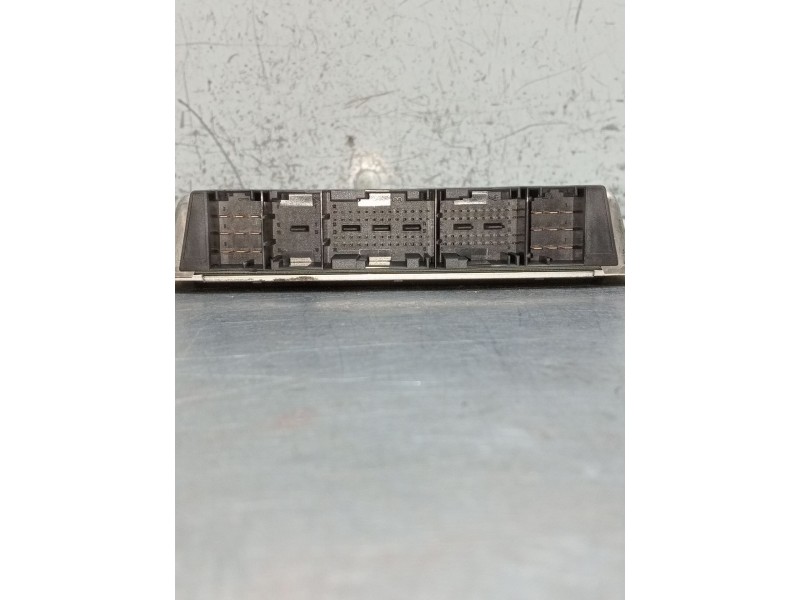 Recambio de centralita motor uce para mercedes-benz clase c (w203) c 200 kompressor (203.045) referencia OEM IAM A1111532676 5WK