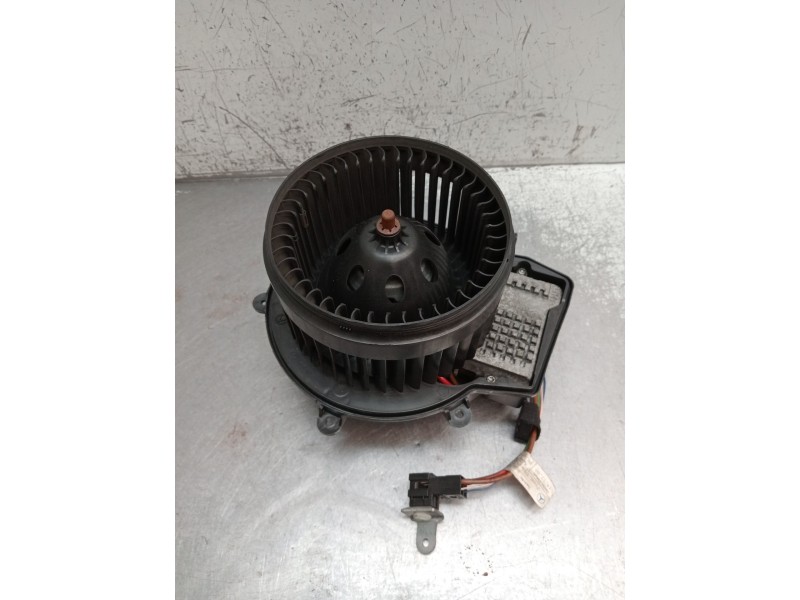 Recambio de motor calefaccion para mercedes-benz clase c (w203) c 200 kompressor (203.045) referencia OEM IAM   