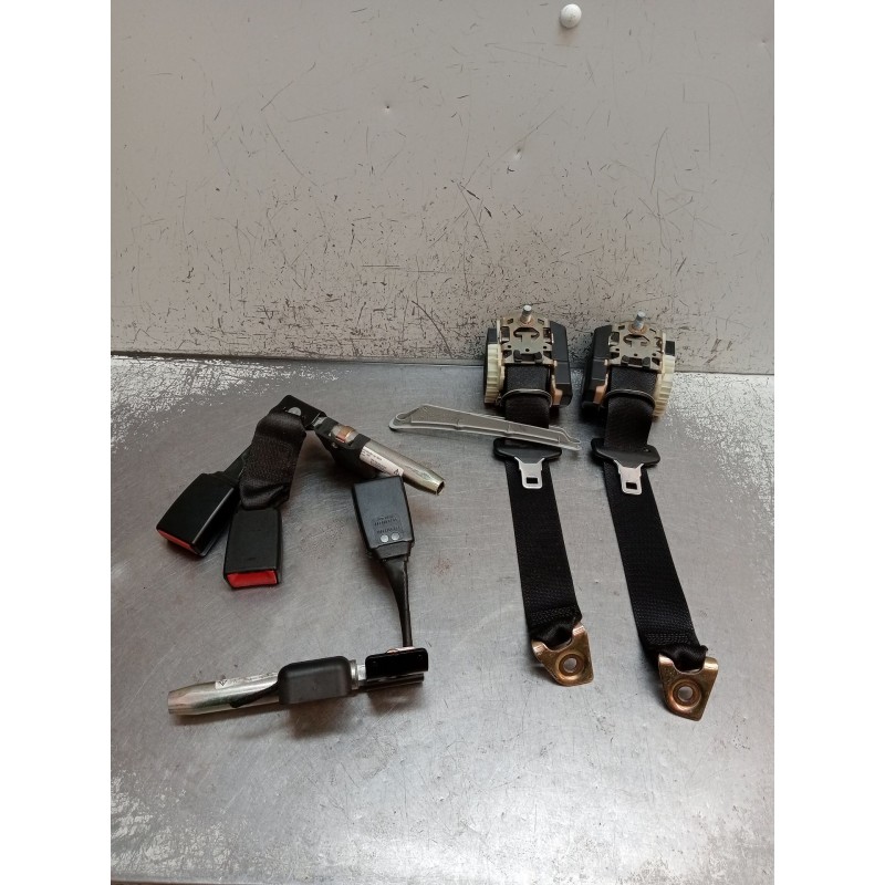 Recambio de juego cinturones trasero para mercedes-benz clase c (w203) c 200 kompressor (203.045) referencia OEM IAM  4P 