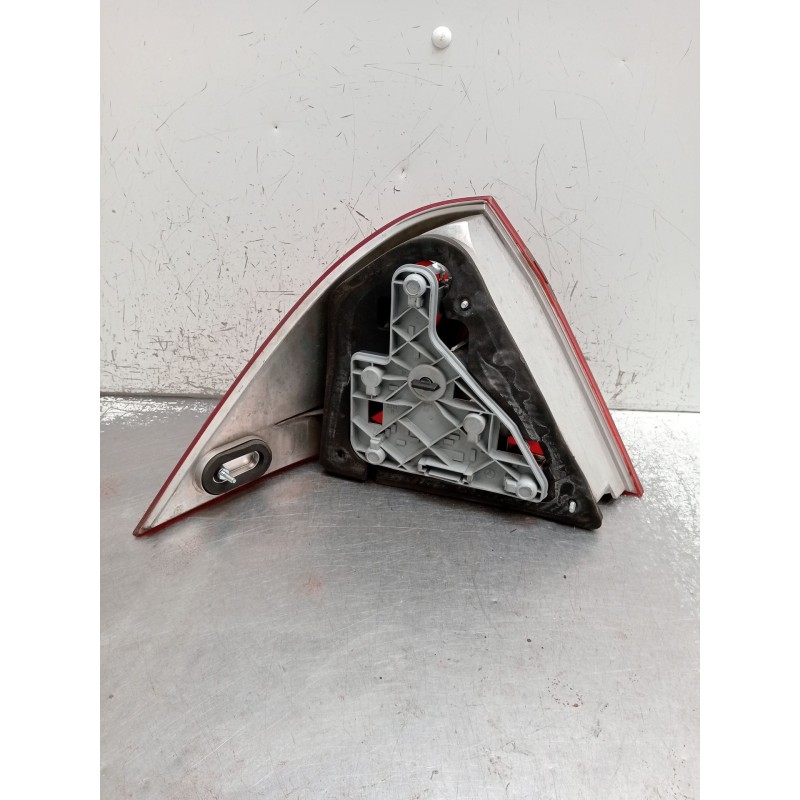 Recambio de piloto trasero derecho para mercedes-benz clase c (w203) c 200 kompressor (203.045) referencia OEM IAM   VER FOTOS