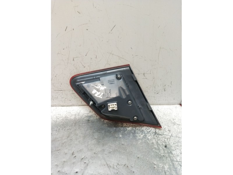 Recambio de piloto trasero derecho interior para mercedes-benz clase b sports tourer (w246, w242) b 180 cdi / d (246.212) refere