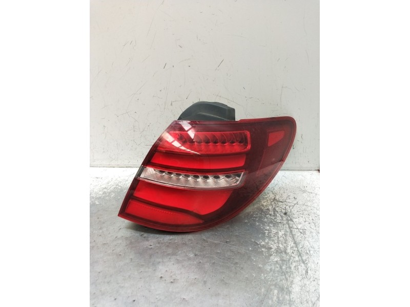 Recambio de piloto trasero derecho para mercedes-benz clase b sports tourer (w246, w242) b 180 cdi / d (246.212) referencia OEM 