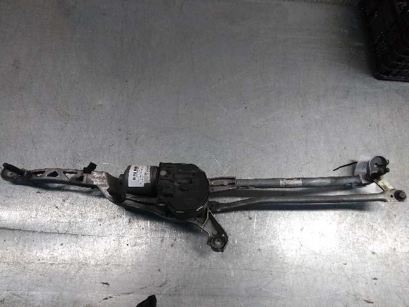 Recambio de motor limpia delantero para mercedes clase c (w204) berlina 2.2 cdi cat referencia OEM IAM 1397220567 3397021021 A20