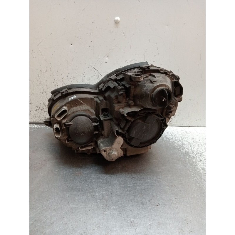Recambio de faro derecho para mercedes-benz clase c (w203) c 200 kompressor (203.045) referencia OEM IAM 0301166272 A2038201261 