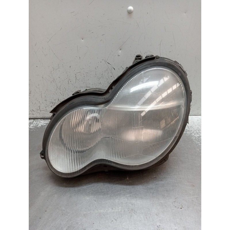 Recambio de faro izquierdo para mercedes-benz clase c (w203) c 200 kompressor (203.045) referencia OEM IAM 0301166271 A203820116