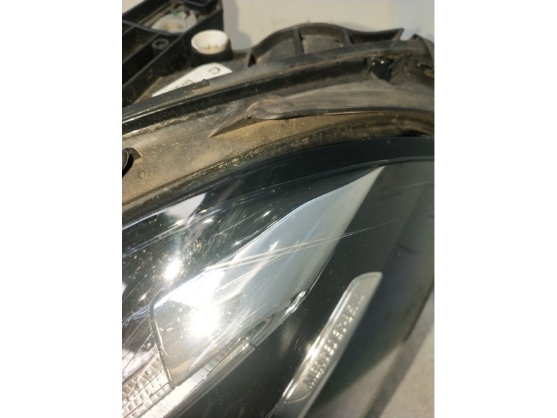 Recambio de faro izquierdo para mercedes-benz clase b sports tourer (w246, w242) b 180 cdi / d (246.212) referencia OEM IAM A246