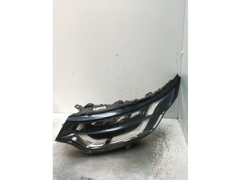 Recambio de faro izquierdo para land rover discovery v (l462) 2.0 sd4 4x4 referencia OEM IAM HY3213VV030E XENON L46217MYLHD 8991