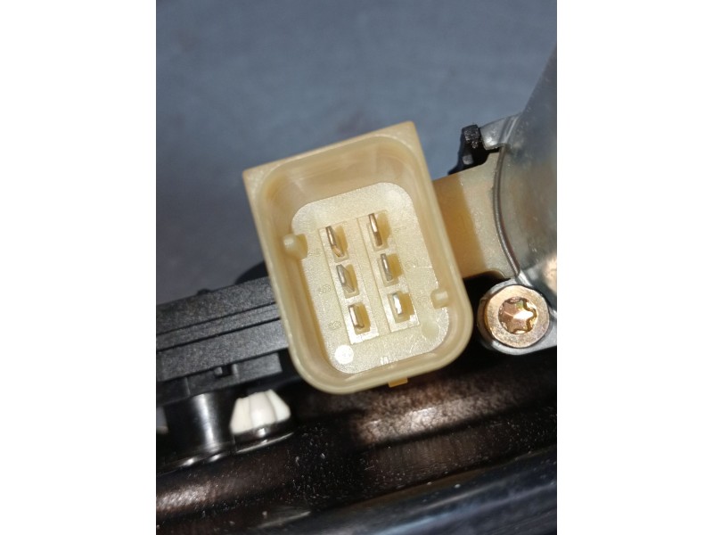 Recambio de elevalunas trasero izquierdo para mercedes-benz clase c (w203) c 200 kompressor (203.045) referencia OEM IAM 104047 