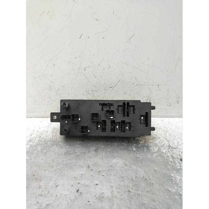 Recambio de caja reles / fusibles para land rover discovery v (l462) 2.0 sd4 4x4 referencia OEM IAM JPLA14A073BB 5C5A11F01 