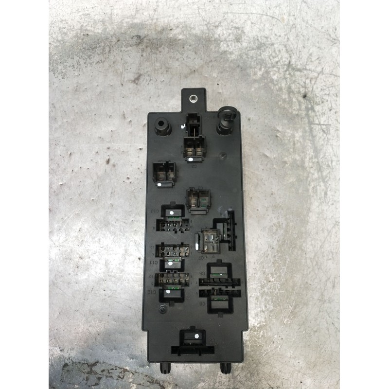 Recambio de caja reles / fusibles para land rover discovery v (l462) 2.0 sd4 4x4 referencia OEM IAM JPLA14A073BB 5C5A11F01 