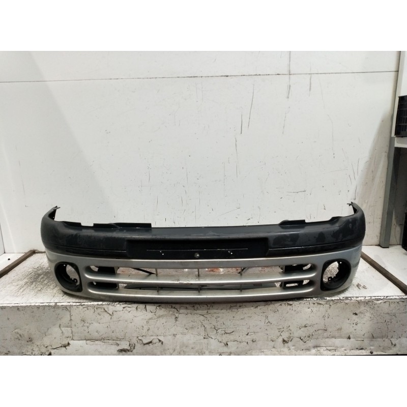 Recambio de paragolpes delantero para renault clio ii (bb_, cb_) 1.9 d (b/cb0e, bb0j) referencia OEM IAM   