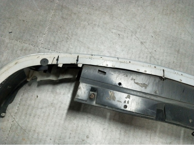 Recambio de paragolpes delantero para renault clio ii (bb_, cb_) 1.9 d (b/cb0e, bb0j) referencia OEM IAM   