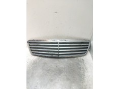 Recambio de rejilla delantera para mercedes-benz clase c (w203) c 200 kompressor (203.045) referencia OEM IAM   