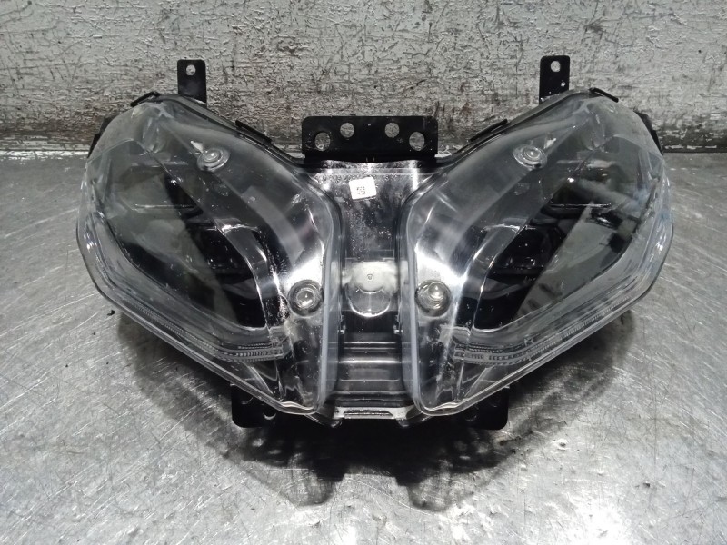 Recambio de faro delantero para bmw f (801cc - ) f 900 xr (4r90) referencia OEM IAM 11814070000 156800045834 