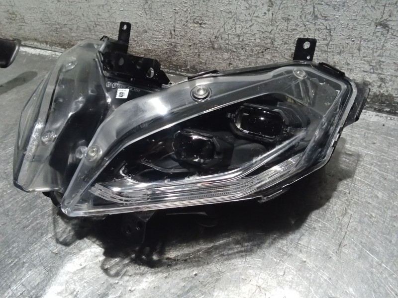 Recambio de faro delantero para bmw f (801cc - ) f 900 xr (4r90) referencia OEM IAM 11814070000 156800045834 