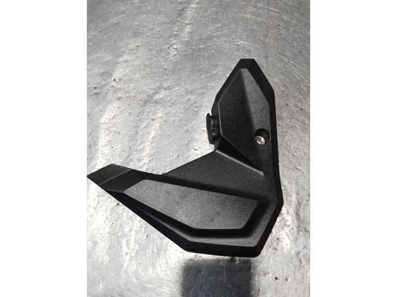 Recambio de moldura para bmw f (801cc - ) f 900 xr (4r90) referencia OEM IAM 9899159 19593510 4663