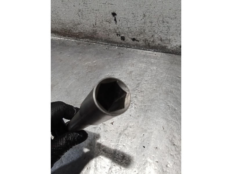 Recambio de puente delantero para bmw f (801cc - ) f 900 xr (4r90) referencia OEM IAM 792519201  EJE DELANTERO