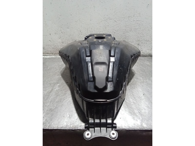 Recambio de deposito combustible para bmw f (801cc - ) f 900 xr (4r90) referencia OEM IAM 8396860 100000062601 