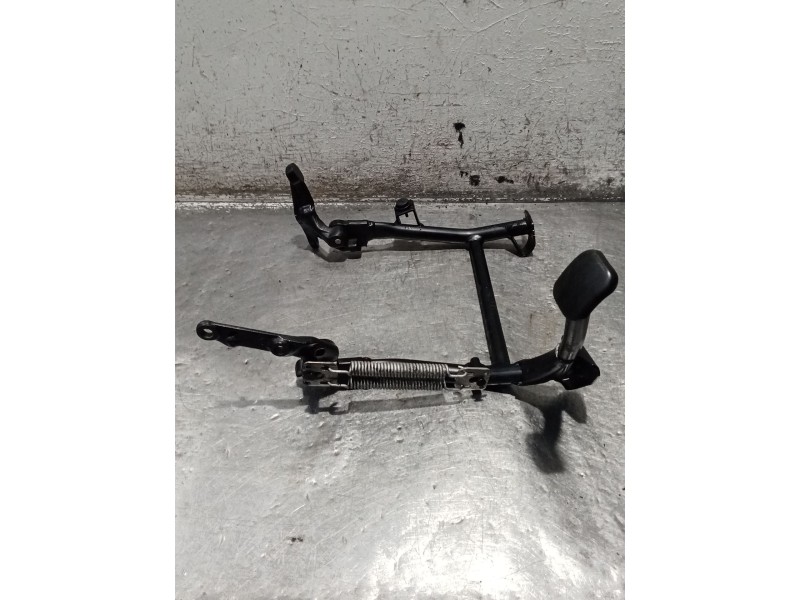 Recambio de caballete para bmw f (801cc - ) f 900 xr (4r90) referencia OEM IAM 840428002  