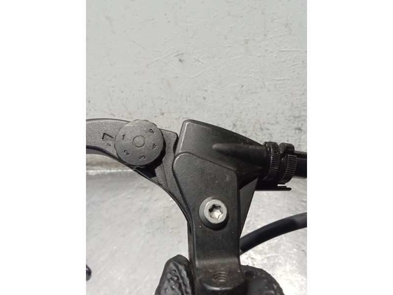 Recambio de maneta embrague para bmw f (801cc - ) f 900 xr (4r90) referencia OEM IAM   MANETA CON DESPERFECTOS