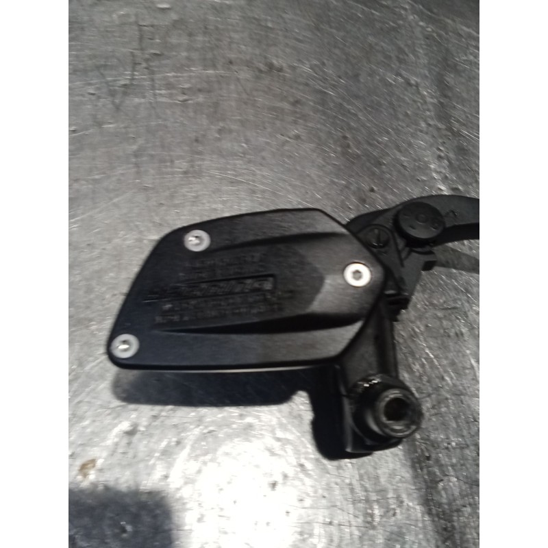Recambio de bomba freno para bmw f (801cc - ) f 900 xr (4r90) referencia OEM IAM BOMBA FRENO DELANTERO  DESPERFECTOS EN LA MANET
