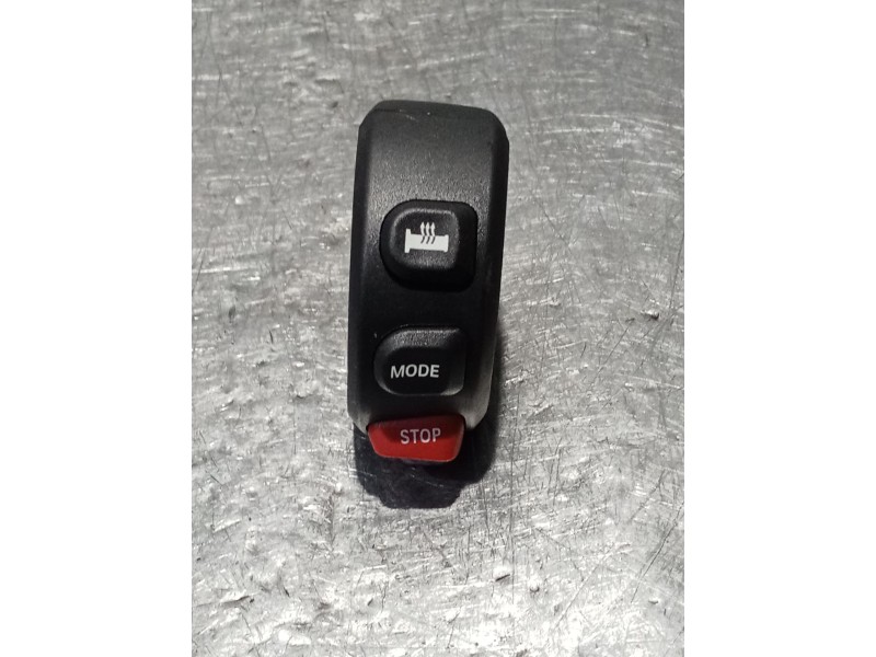Recambio de mando multifuncion para bmw f (801cc - ) f 900 xr (4r90) referencia OEM IAM 8G62060CS100201 839424601 22313019892245
