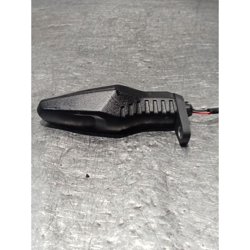 Recambio de piloto trasero derecho para bmw f (801cc - ) f 900 xr (4r90) referencia OEM IAM 855718805H 925265A INTERMITENTE