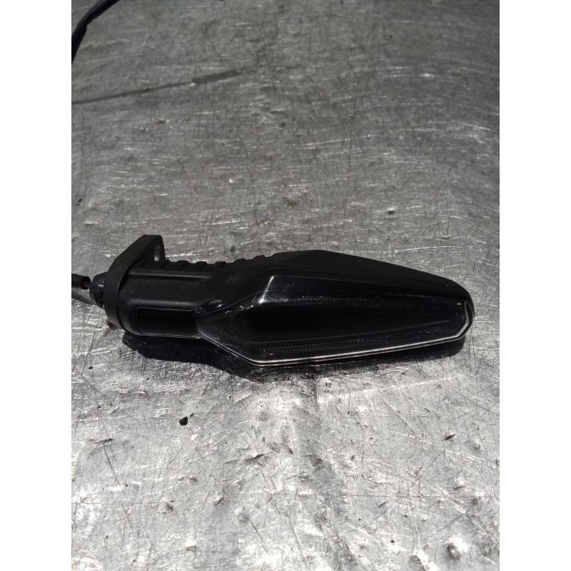 Recambio de piloto delantero derecho para bmw f (801cc - ) f 900 xr (4r90) referencia OEM IAM 855718805H 925265A INTERMITENTE