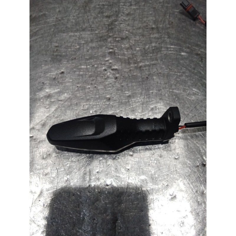 Recambio de piloto delantero derecho para bmw f (801cc - ) f 900 xr (4r90) referencia OEM IAM 855718805H 925265A INTERMITENTE