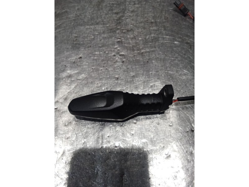 Recambio de piloto delantero derecho para bmw f (801cc - ) f 900 xr (4r90) referencia OEM IAM 855718805H 925265A INTERMITENTE