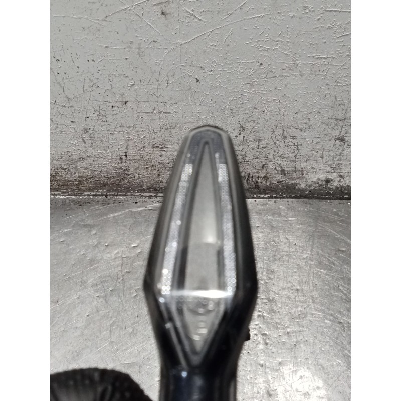 Recambio de piloto delantero derecho para bmw f (801cc - ) f 900 xr (4r90) referencia OEM IAM 855718805H 925265A INTERMITENTE