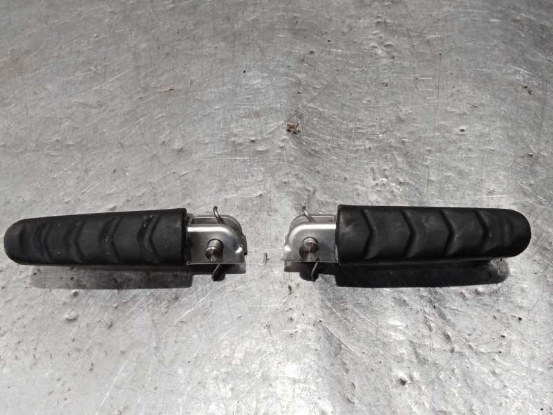 Recambio de estribos laterales para bmw f (801cc - ) f 900 xr (4r90) referencia OEM IAM   