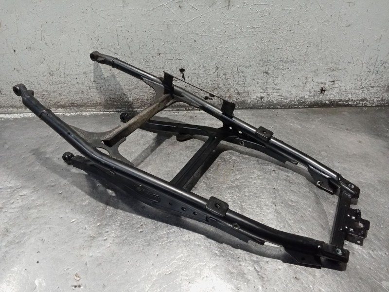 Recambio de subchasis para bmw f (801cc - ) f 900 xr (4r90) referencia OEM IAM 840420202 19243110 