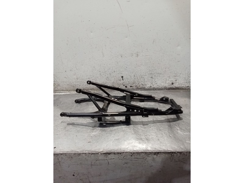 Recambio de subchasis para bmw f (801cc - ) f 900 xr (4r90) referencia OEM IAM 840420202 19243110 