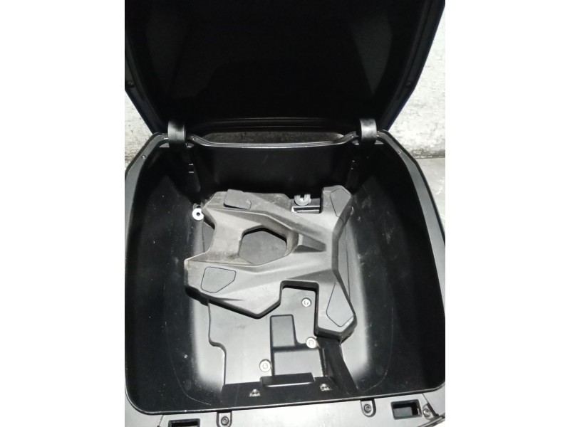 Recambio de caja trasera para bmw f (801cc - ) f 900 xr (4r90) referencia OEM IAM  BAUL SIN LLAVES