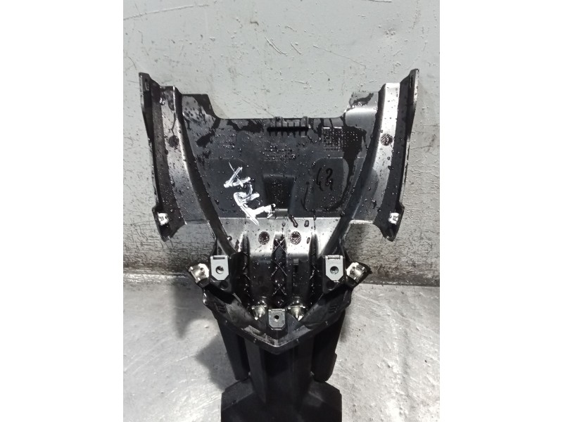 Recambio de moldura para bmw f (801cc - ) f 900 xr (4r90) referencia OEM IAM 8403883 19593510 4663