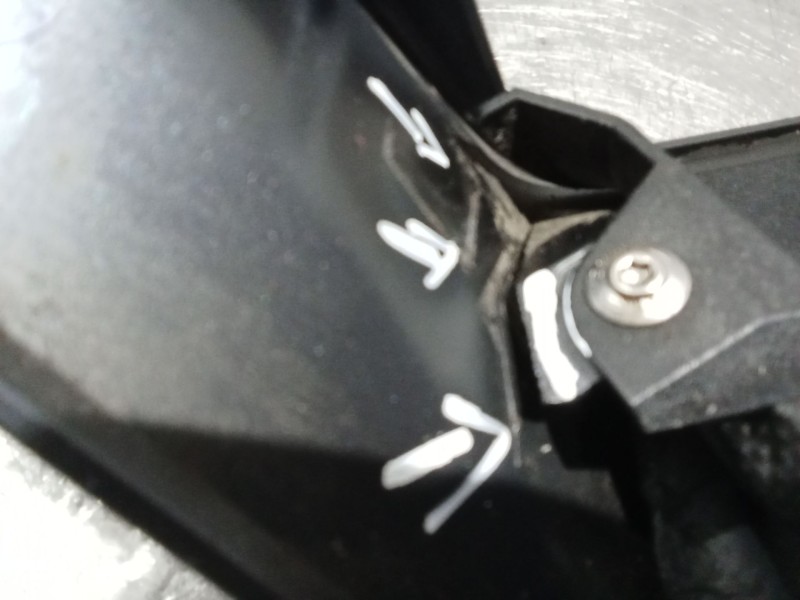 Recambio de moldura para bmw f (801cc - ) f 900 xr (4r90) referencia OEM IAM 3504568002  CON DESPERFECTOS