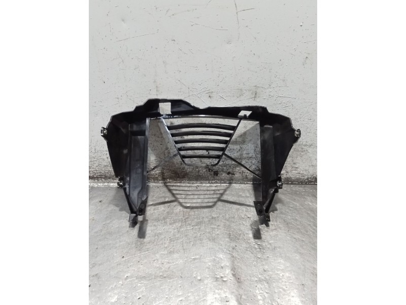 Recambio de moldura para bmw f (801cc - ) f 900 xr (4r90) referencia OEM IAM 8403903 19593510 4663