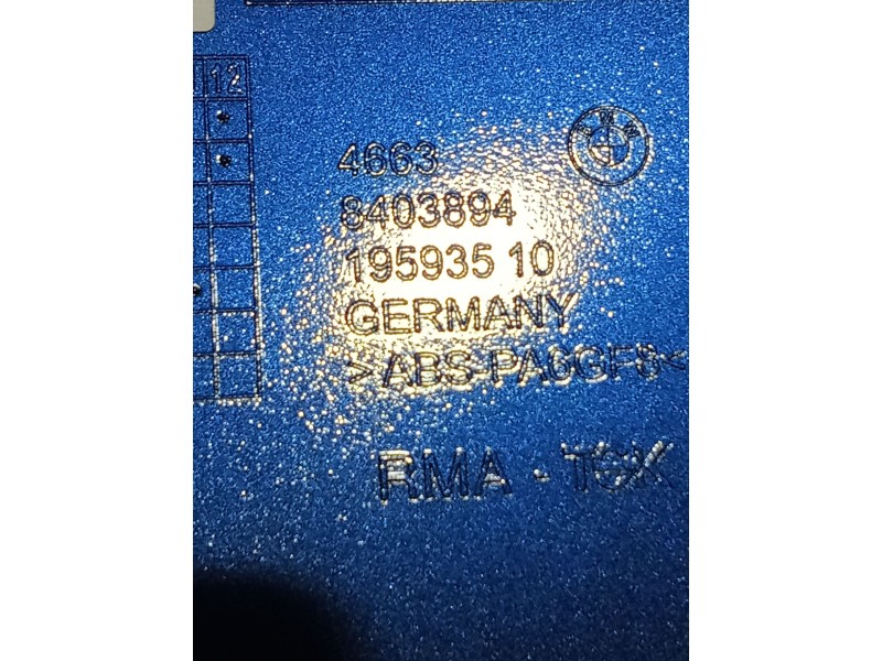 Recambio de carenado delantero derecho para bmw f (801cc - ) f 900 xr (4r90) referencia OEM IAM 8403894  CON DESPERFECTOS VER FO