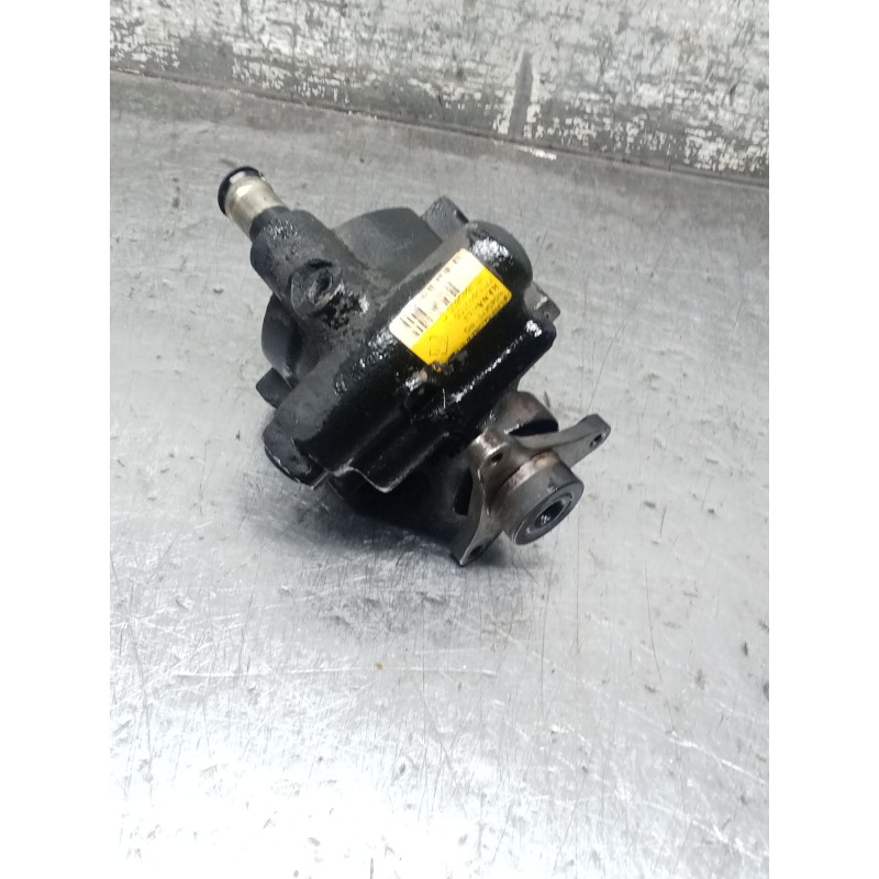 Recambio de bomba direccion para renault clio ii (bb_, cb_) 1.9 d (b/cb0e, bb0j) referencia OEM IAM 7700840105  