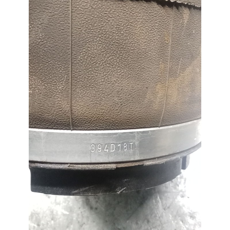 Recambio de amortiguador trasero derecho para land rover discovery v (l462) 2.0 sd4 4x4 referencia OEM IAM 394D18T BALONA 