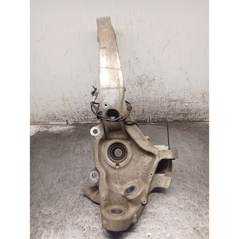 Recambio de mangueta delantera izquierda para land rover discovery v (l462) 2.0 sd4 4x4 referencia OEM IAM   