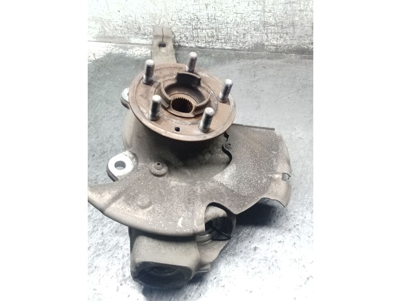 Recambio de mangueta delantera derecha para land rover discovery v (l462) 2.0 sd4 4x4 referencia OEM IAM   